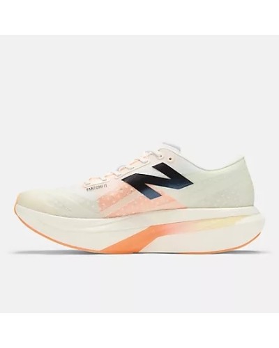 NB M_WRCELV4 WHITE (100)